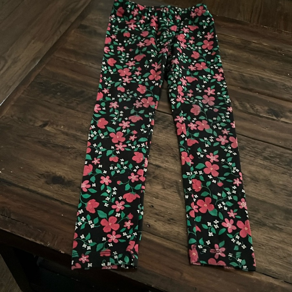 XS (4-5)- Red/Green Floral Black Leggings